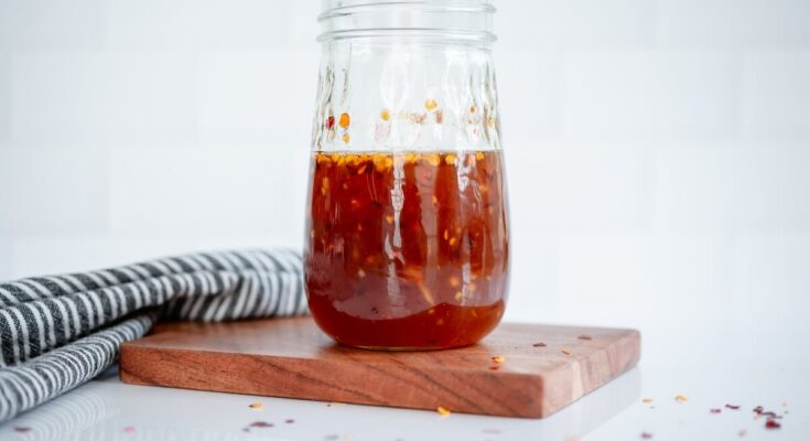 homemade-sweet-chili-sauce-(with-clean-ingredients)