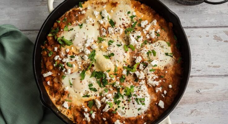 easy-chickpea-shakshuka-recipe